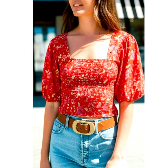 New B.O.G. Collective Band Of The Free Boho Red Floral Blouse Smocked Crop Sz M - Picture 1 of 13